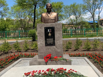 a659b611-3698-4263-b4a0-6686344e7fd8